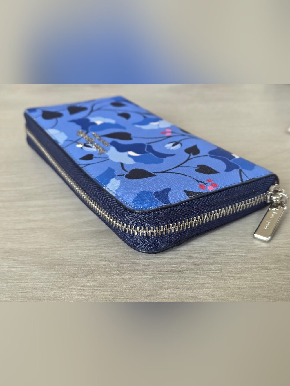 kate spade Blue Floral Zip Around Wallet - Picture 5 of 6